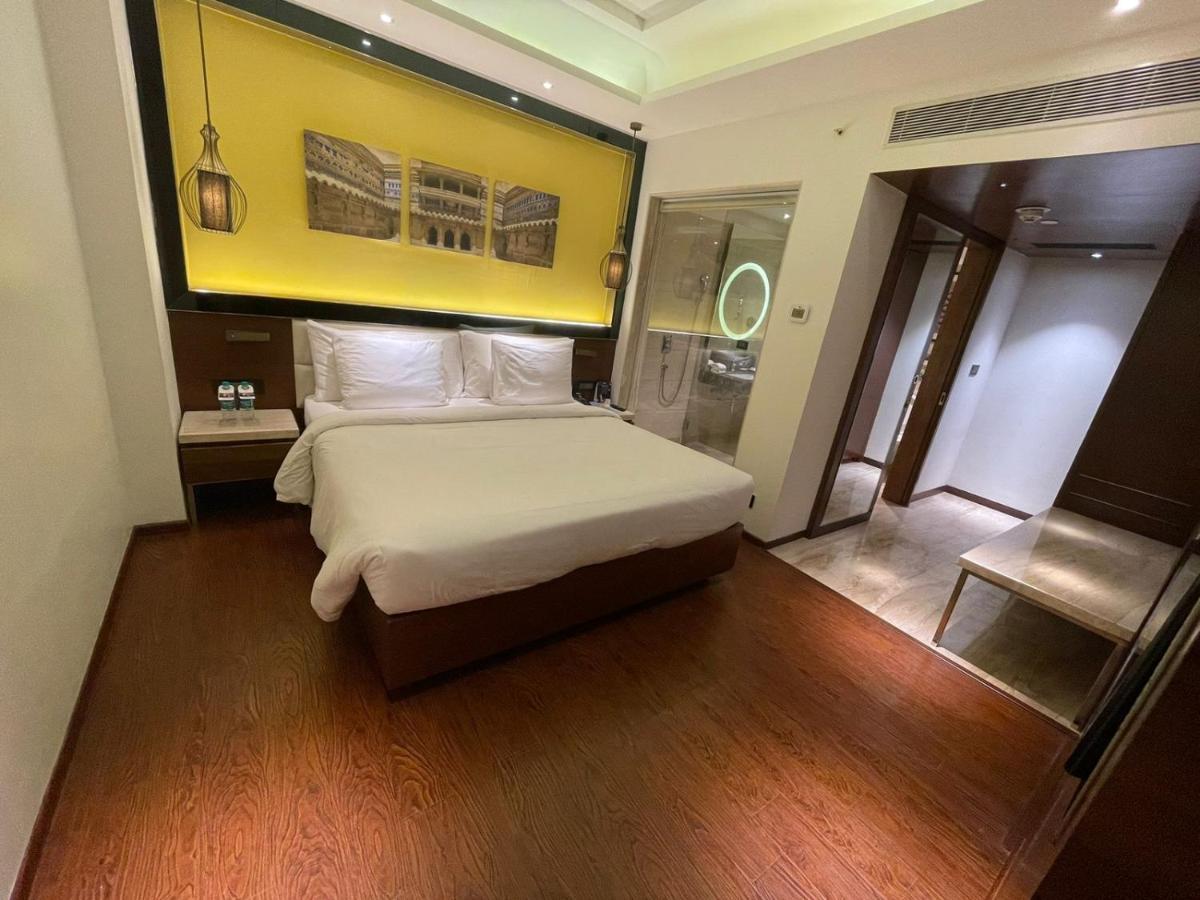 Radisson Gwalior Hotel Eksteriør billede