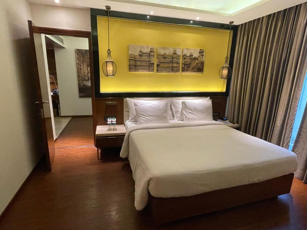 Radisson Gwalior Hotel Eksteriør billede